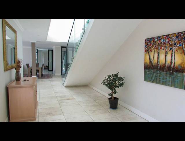 4 BEDROOM HOUSE FOR SALE IN EYE OF AFRICA